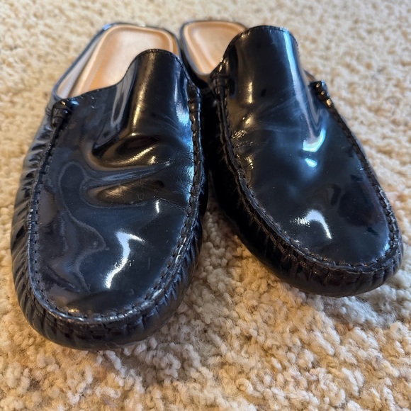 Tods Patent Slip on - Picture 2 of 6